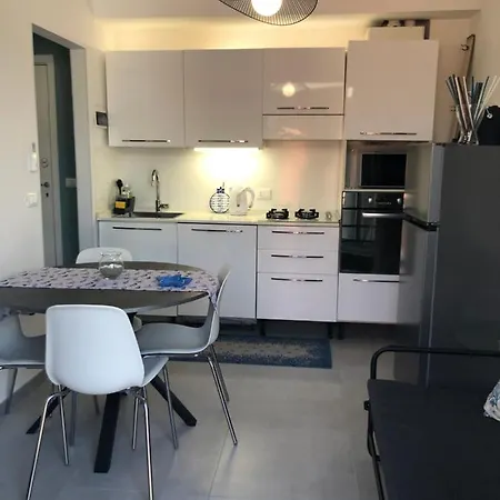 Appartement I Glicini 12 *